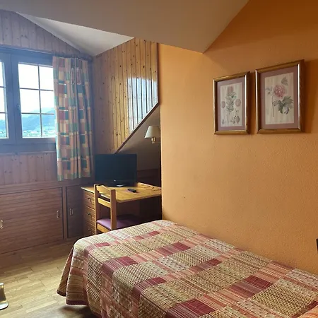 Konukevi Gelin De 3*