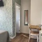 Pensión Gelin De 3*